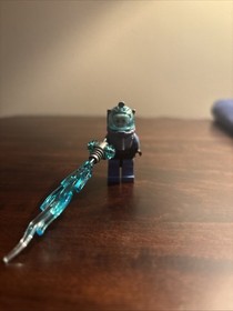 LEGO DC Mr Freeze Minifigure With Custom Freeze Ray 76000