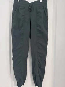 Lululemon Womens Green Dance Studio Mid Rise Jogger Pants 28” Size 6 Full Length - Picture 1 of 14