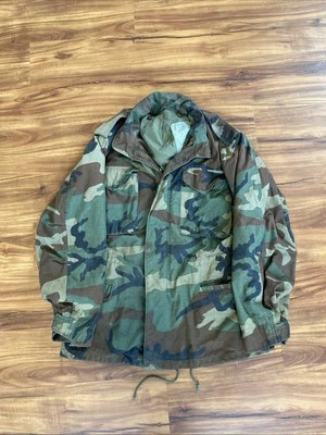 U.S. ARMY Woodland Camouflage Size Small Regular M65 Cold Weather Field Jacket - Image 1 of 4