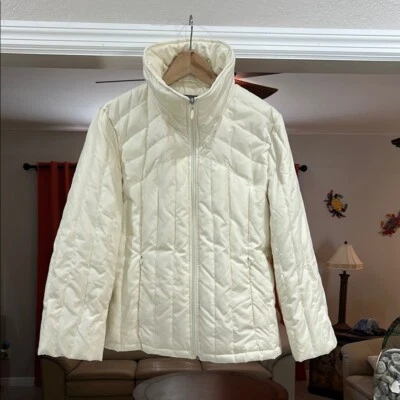Kenneth Cole Women's Cream Quilted Puffer Jacket Coat Size L Zipper Pockets - Image 1 of 4
