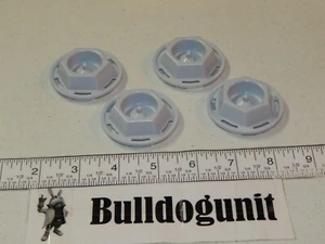 2014 Game of Life Despicable Me Minion Made Board Game 4 Mini Spinners Only - Picture 1 of 2
