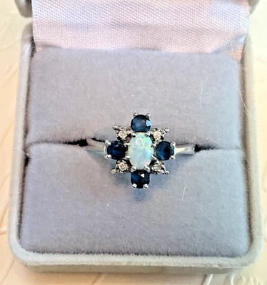 10K White Gold Opal, Sapphire & Diamond Cluster Ring Size 7.5– 2.64g - Image 1 of 4