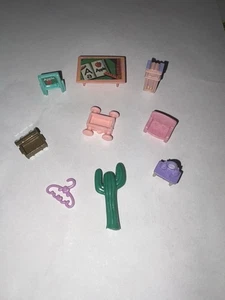 Vintage Polly Pocket BLUEBIRD Menge 9 Spieler Artikel für verschiedene Polly Sets - Bild 1 von 3