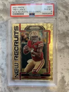 Prizm Trey Lance 2021 nuevo Recruits vinilo dorado numerado radiocontrol 1 de 5 PSA 8 - Imagen 1 de 2