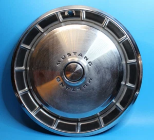 Vintage 14" Ford Mustang Hub Cap Hubcap Wheel Cover - Picture 1 of 8