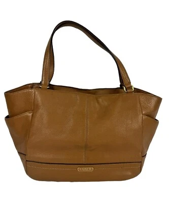 Coach -Park Carrie Pebble Leather Tote Shoulder Bag F1321-F23284 Stylish Handbag - Image 1 of 4