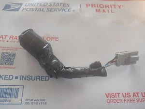 OEM 92-95 Honda Civic Cigarette Lighter Socket and Wiring Harness/Plug. - Bild 1 von 9