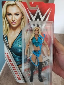Charlotte Flair signierte WWE Actionfigur Serie 71, mit JSA Zertifikat - Bild 1 von 10