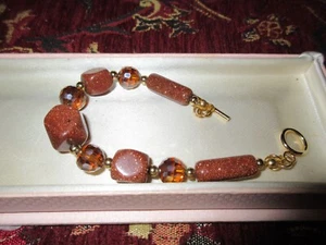 Beautiful Natural Goldstone Gemstone bracelet With Faceted Crystal beads - Picture 1 of 4