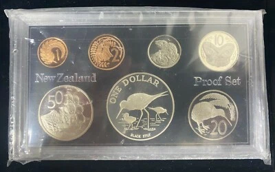 1985 New Zealand Proof Set with Stilt Silver Dollar in Plastic Display Case - Image 1 of 4