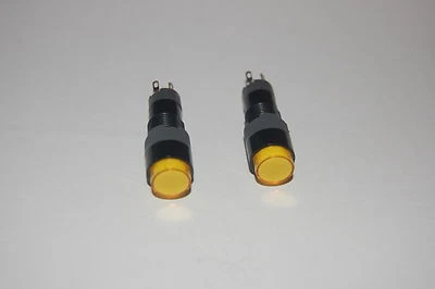 5PCS 10MM Yellow Light  ROUND LED ILLUMINATED Pilot Lamp 110V AC 2 PINS - Image 1 of 2