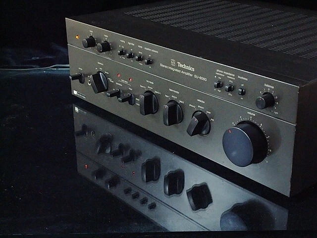 AMPLIFICADOR TECHNICS SU -8080 UNA JOYA DEL HIFI VERDADERO - Immagine 1 di 4
