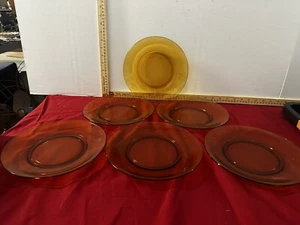 Set 6 piatti da portata 9" vintage anni 70 Duralex France vetro ambrato - Foto 1 di 6