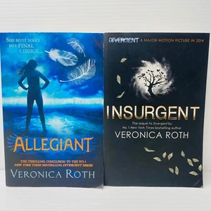 Lot x 2 Veronica Roth Insurgent & Allegiant Medium Paperback Divergent Series - Picture 1 of 9