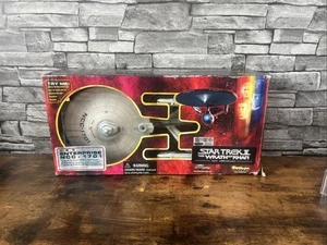 STAR TREK USS ENTERPRISE NCC-1701 16" Wrath of Khan Art Asylum Diamond Select - Picture 1 of 22