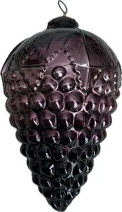Großer Vintage schwerer Glas lila Traubenstrauß Reproduktion Kugel Weihnachtsschmuck - Bild 1 von 7