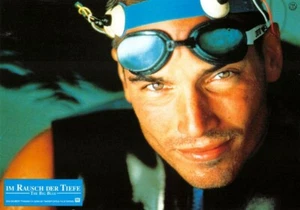 Im Rausch der Tiefe ORIGINAL Aushangfoto Luc Besson / Jean-Marc Barr / Jean Reno - Bild 1 von 1