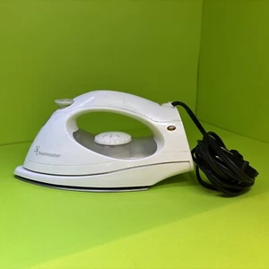 TOASTMASTER Steam & Dry Iron with Pivoting Cord #3302 White kx226 TESTED-WORKS!! - Picture 1 of 5