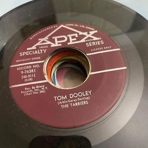 The Tarries - Tom Dooley/Everybody Loves Saturday Night 9-76381 45rpm VG+ R34 - Imagen 1 de 2