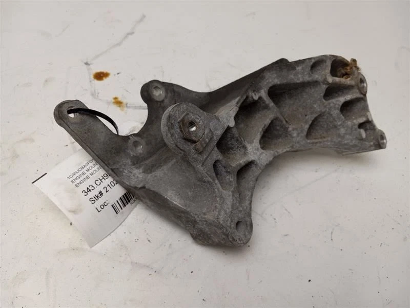 Jeep Compass 2015 soporte de montaje del motor Foto 1 de 4