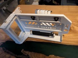 Cooler Master pionowy uchwyt GPU V3 biały* PCIE 4.0 - Zdjęcie 1 z 6