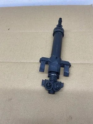 VOLVO S60 05-09 HEADLIGHT WASHER SPRAY NOZZLE JET FRONT PASSENGER LEFT SIDE - Image 1 of 4