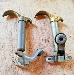 2 x Vintage Car/Commercial Sprung Loaded Bonnet Catch with Rubber Buffer - Picture 1 of 6