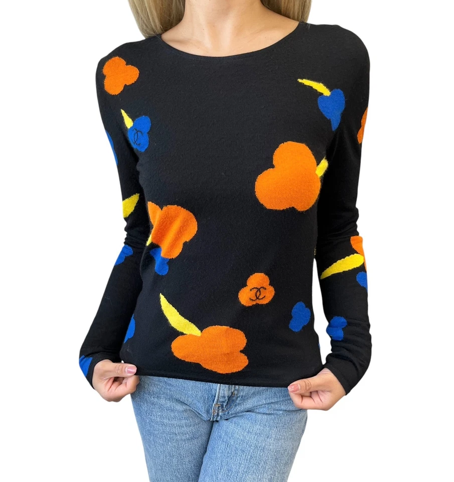 Suéter Top CHANEL Vintage 00T Marca CC Logo Tejido Camelia #38 Negro Viscosa Foto 1 de 4