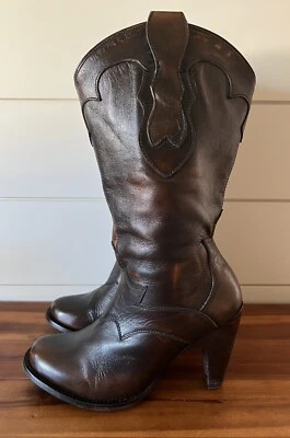 Justin Women’s Brown Distressed Leather High Heel Western Cowboy Boots Size 6 B - Image 1 of 4