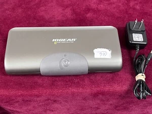 USED IOGEAR model GVS78 8 port VGA video splitter - Picture 1 of 4