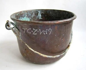Ancien Chaudron en Cuivre avec Inscription - Picture 1 of 5