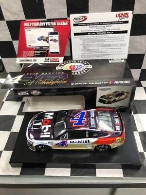 Kevin Harvick # 4 Mobil 1 HIGH MILEAGE 2023 Mustang *COLOR CROMO* 1/24 4/43 - Immagine 1 di 4