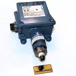 UNITED ELECTRIC H100-702 PRESSURE SWITCH - Picture 1 of 4