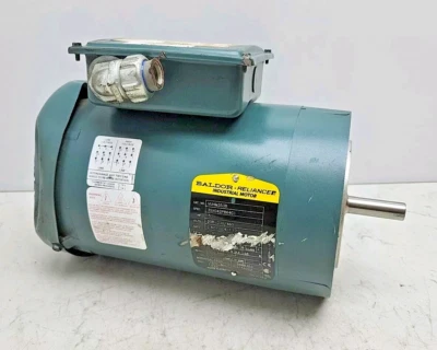 Baldor VUHM3538 0.5 Hp Motor 1740 Rpm 3Ph 60HZ 56C 3514M TEFC*Fan Cover Dented - Image 1 of 4