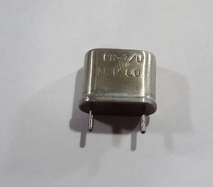 CR-7/U - 6718,52 KHz Radio Crystal - 0,050 pinów - M.P. Co. - Zdjęcie 1 z 2