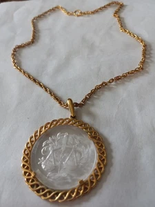 Intaligo runder Anhänger 1 3/4" x 1 3/4" an 19" Kette. - Bild 1 von 4