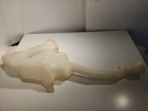 2011 2017 HONDA ODYSSEY WINDSHIELD WIPER TANK RESERVOIR OEM+ - Picture 1 of 7