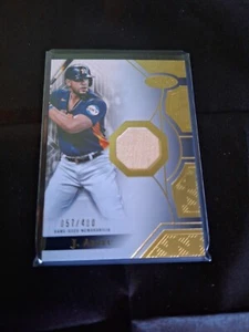 2023 TOPPS CERTIFIED TIER ONE RELIC CARD SP #TIR-JAB JOSE ABREU #'D 057/400 - Picture 1 of 2