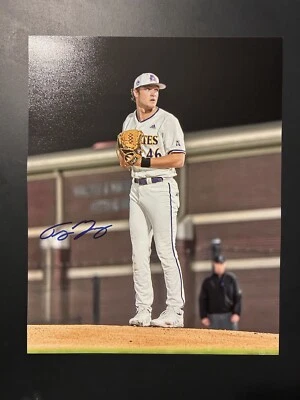 Trey Yesavage Autographed Signed Photo 8x10 Toronto Blue Jays Baseball - Image 1 of 2