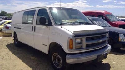 Used Engine Control Module (ECM) fits: 1999 Chevrolet Express 3500 van Electroni - Image 1 of 4
