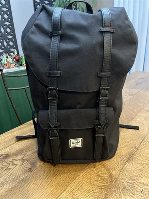 Herschel Unisex Black Classic 25L Little America Laptop Backpack - Image 1 of 4