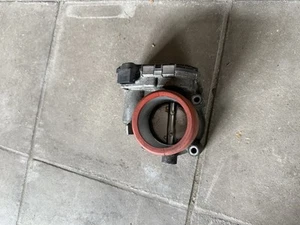 Mercedes Benz W211 Throttle Body - Picture 1 of 3