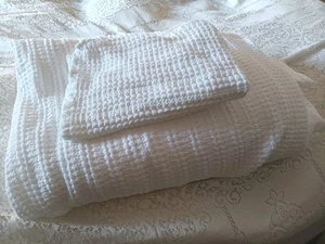 West Elm 100% Organic Cotton Full / Queen Duvet White Texfured With 1 Pillowcase - Picture 1 of 9