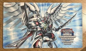 number f0: utopic future Playmat - Bild 1 von 1