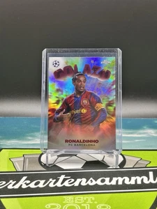 2023 TOPPS UCL Chrome Soccer GOLAZO Insert Card Ronaldinho Barcelona Legend - Bild 1 von 3