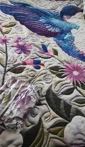 Queen Bettdecke Kolibri Design Neu im Paket - Bild 1 von 3