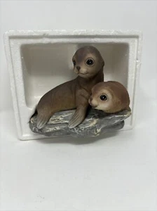 Homco Masterpiece Porzellan - Zwei Baby Robben Figur - 1981 - Bild 1 von 16