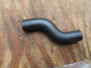 Volvo 240 740 760 780 940 Flame Trap Hose 3501708 Crankcase vent hose 2.3 engine - Picture 1 of 3