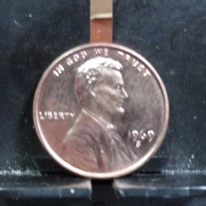UNCIRCULATED 1969S US LINCOLN MEMORIAL PENNY (122717)2...SPEDIZIONE NAZIONALE GRATUITA - Foto 1 di 3