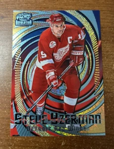 1997-98 Revolution #52 Steve Yzerman Ice Blue SSP - Bild 1 von 2